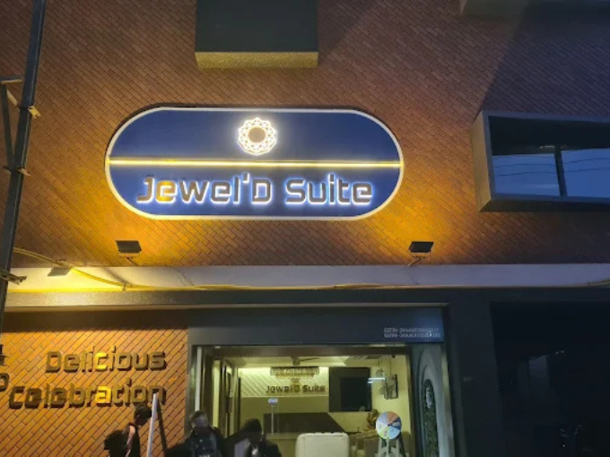 Jewel’D Suite – Hotel & Banquet & Restaurant